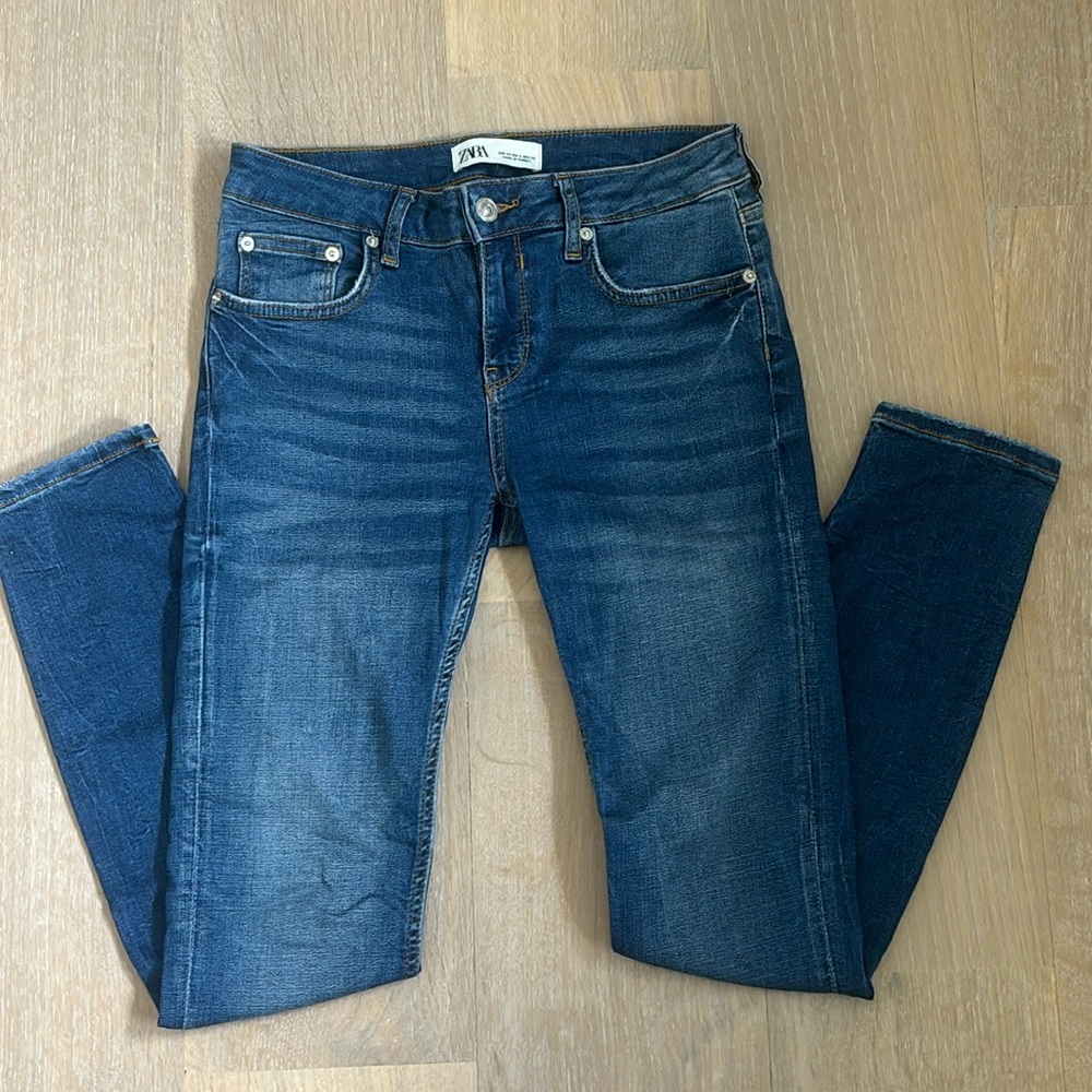 Zara Dark Wash Skinny Jeans